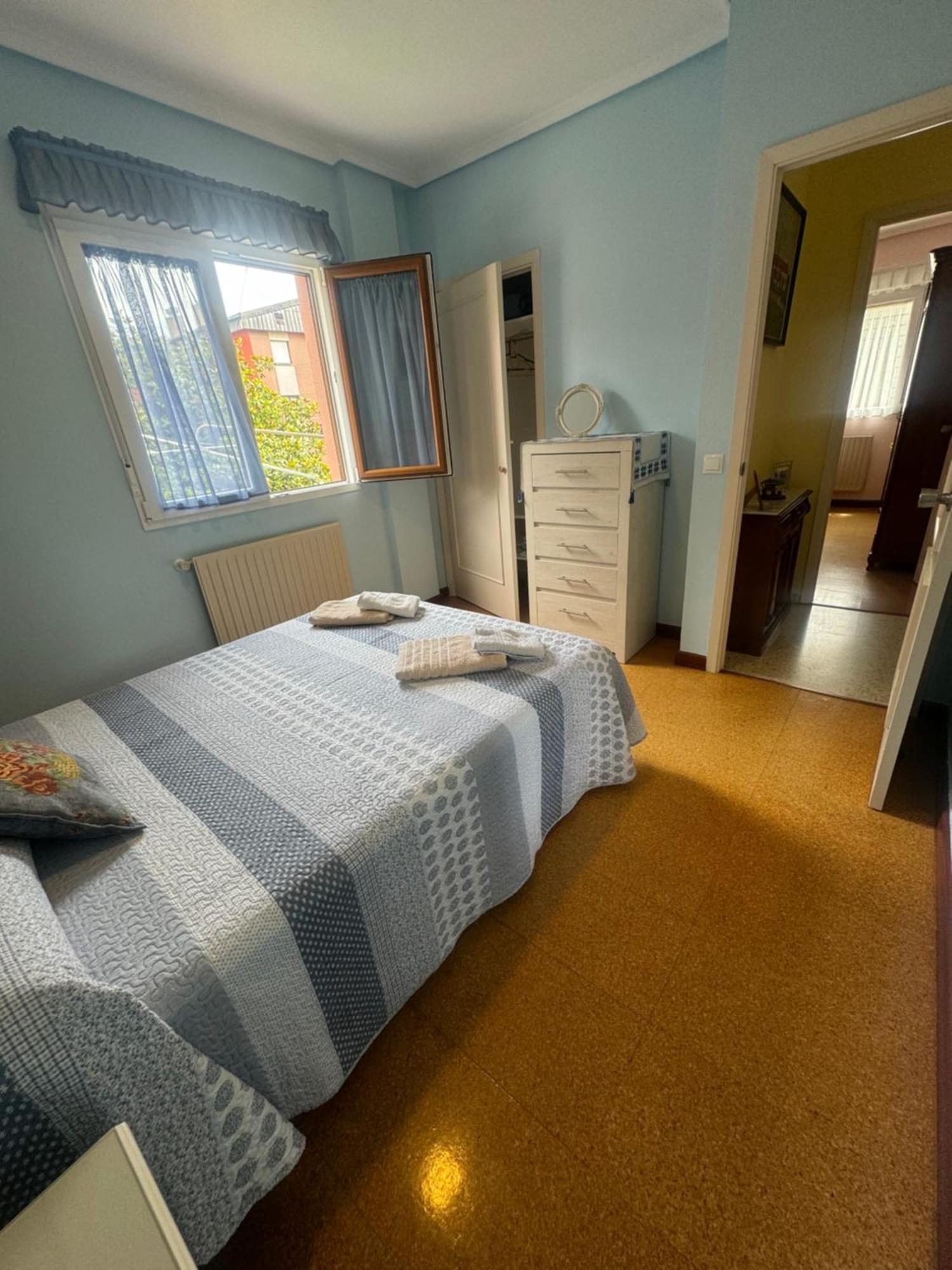 Apartamento En Llanes Con Plaza De Garaje Cubierta Exteriör bild