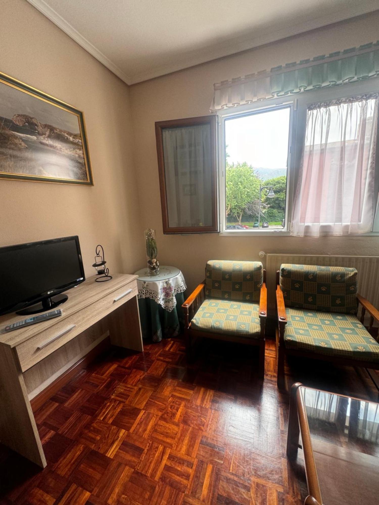 Apartamento En Llanes Con Plaza De Garaje Cubierta Exteriör bild